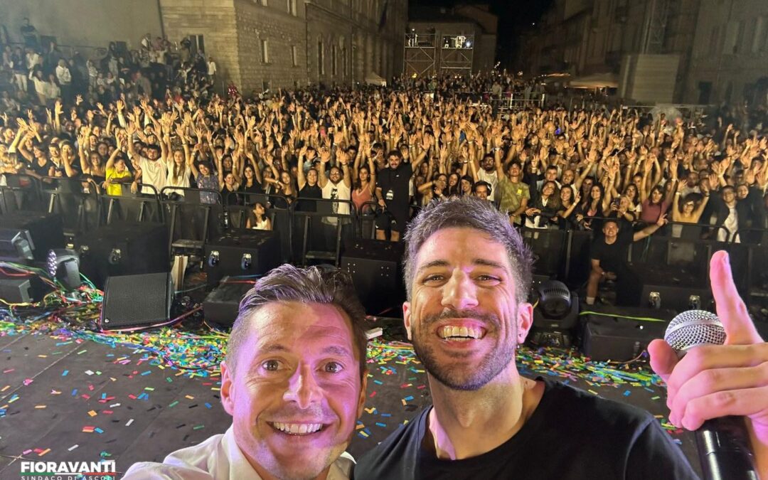 Che “Symphony of Caos” in Piazza Arringo!