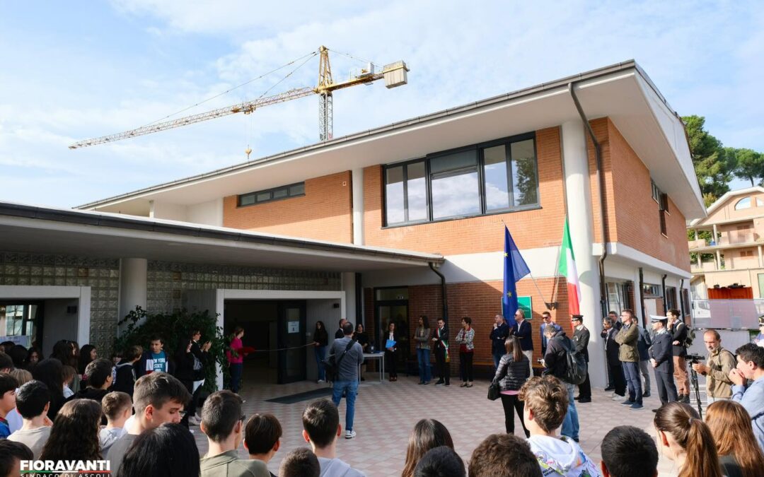 Una nuova luce per la scuola Don Giussani di Monticelli!