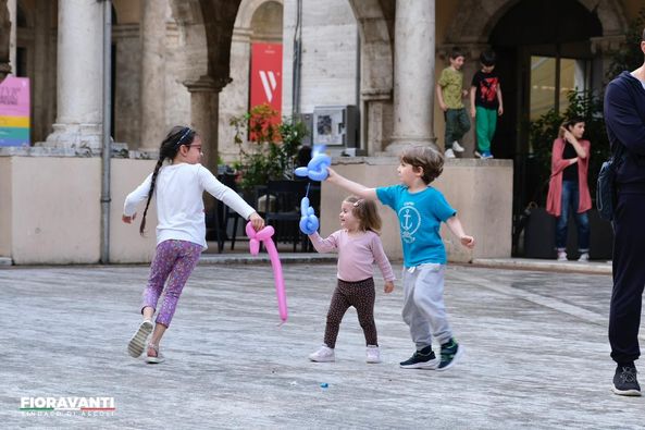 Un “Bonus nuove nascite” per tutti coloro che, dall’1 luglio 2023, metteranno al mondo o adotteranno un bambino!