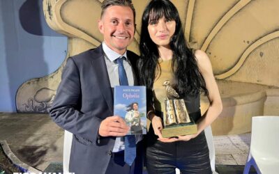 Alla presentazione del libro “Ophelia” di Alice Pagani, artista ed attrice emergente del nostro territorio, premiata come Giovane Promessa della letteratura italiana 2022.