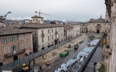 I lavori vanno avanti, anche sotto la pioggia!